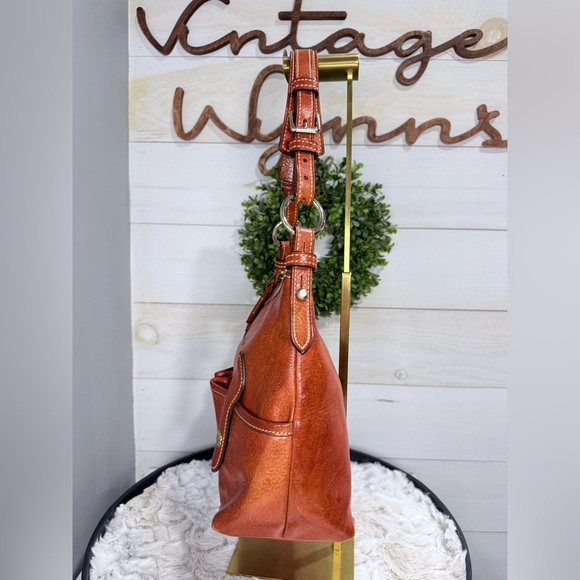 Dooney & Bourke Florentine Leather Lucy Hobo – Bruschetta - Picture 5 of 17